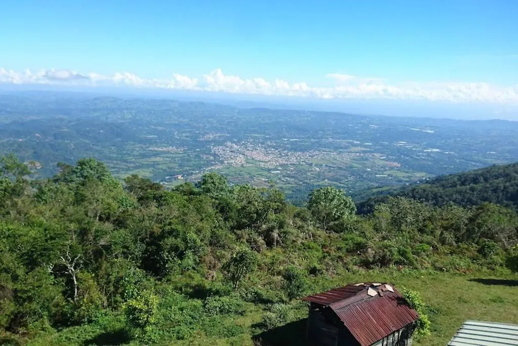 Сasa de vacaciones Cabana Vista A Las Montanas De Manabao República Dominicana