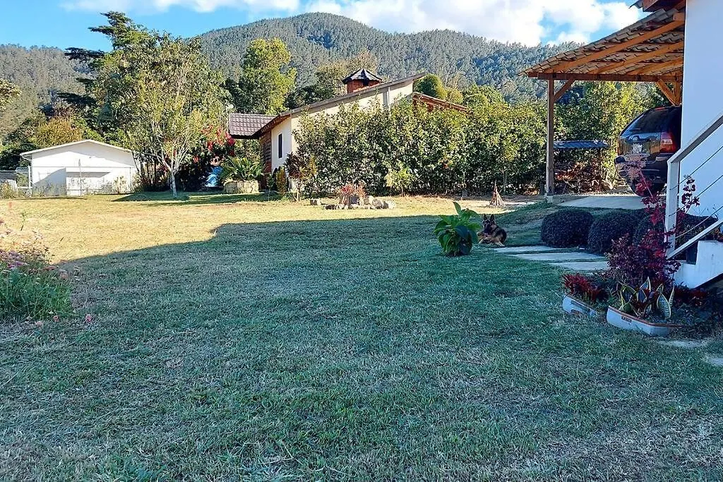 Cabana Vista A Las Montanas De Manabao 0*,  República Dominicana